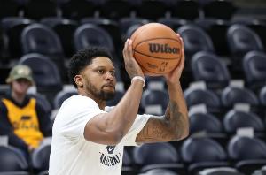 逐渐对这项 逐渐对这项