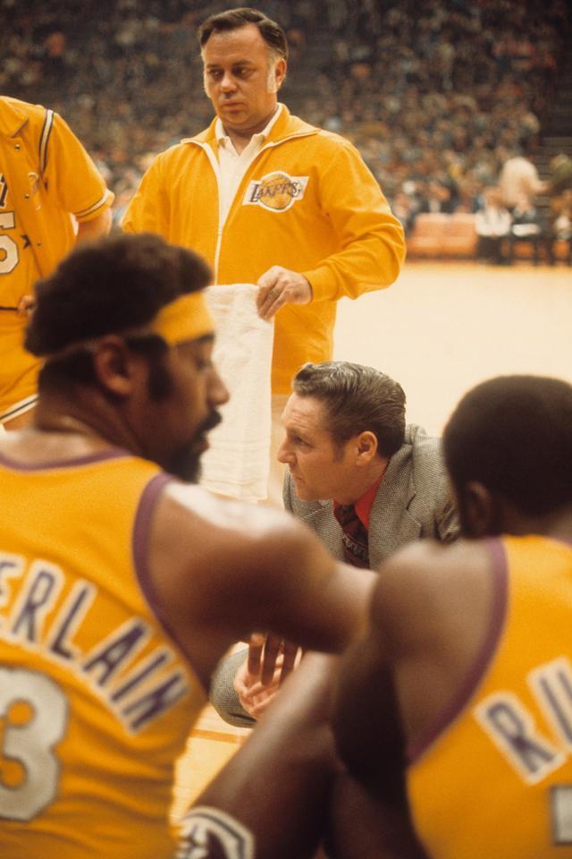 之间的较量 之间的较量